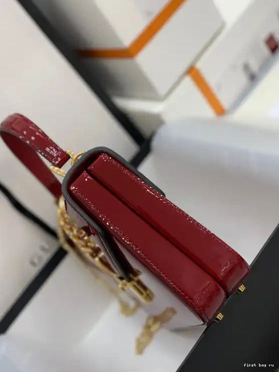 First bag ru TOP 1969 MINI Sylvie LEATHER BAG PATENT GUCCI HANDLE 0415
